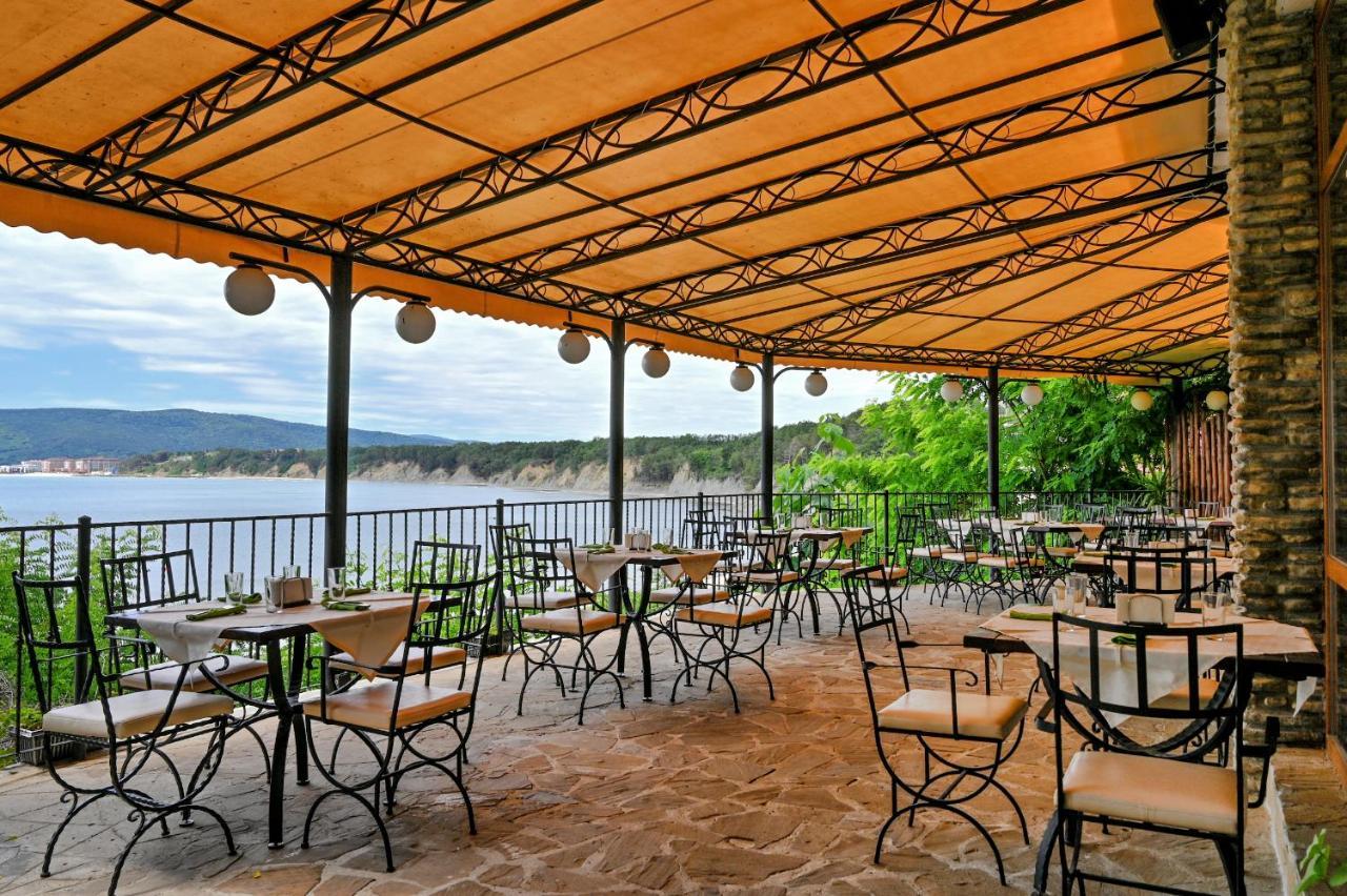 Complex Chayka Guest House Byala  Exterior photo